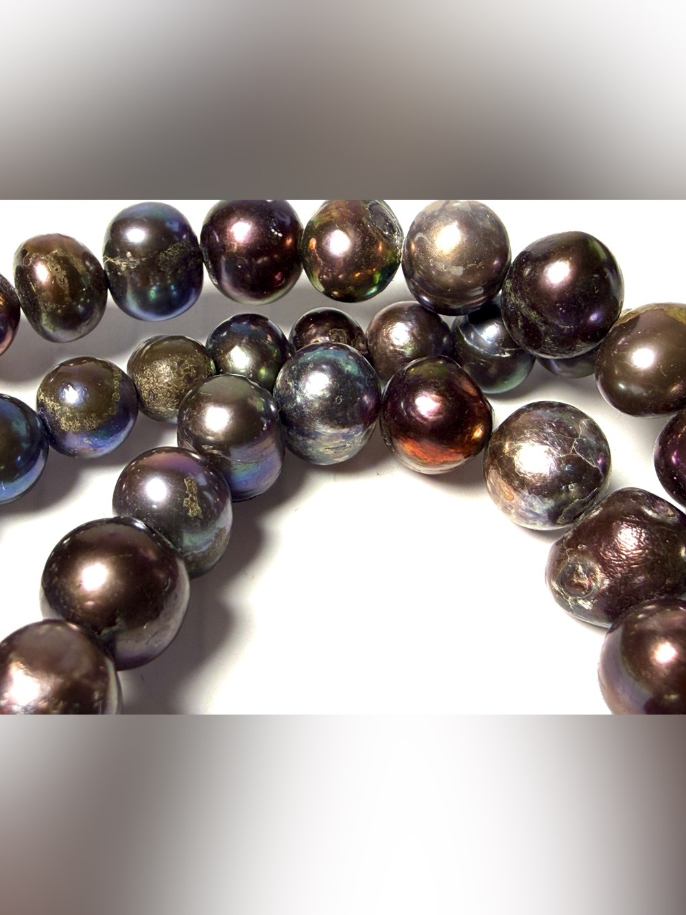 Iridescent Black Freshwater Pearl Bracelet